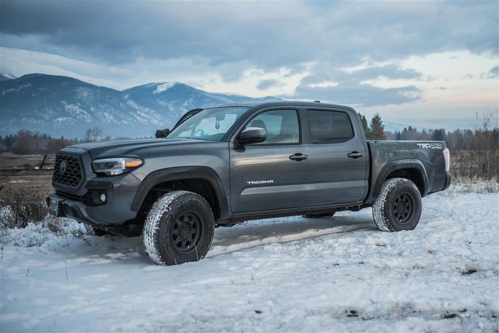 Used Toyota truck caps for sale in Waukesha